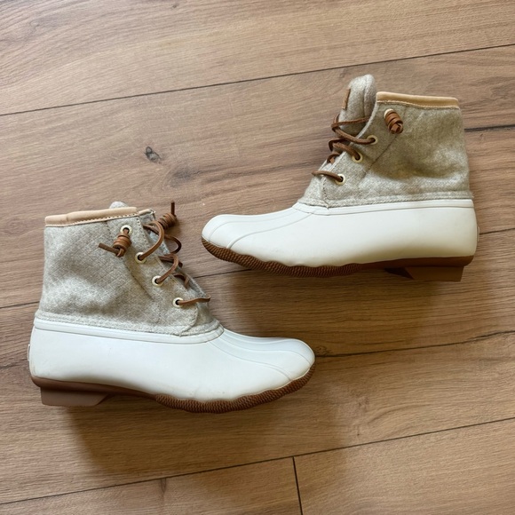 Sperry Saltwater Duck Boots 6.5 - Picture 1 of 5